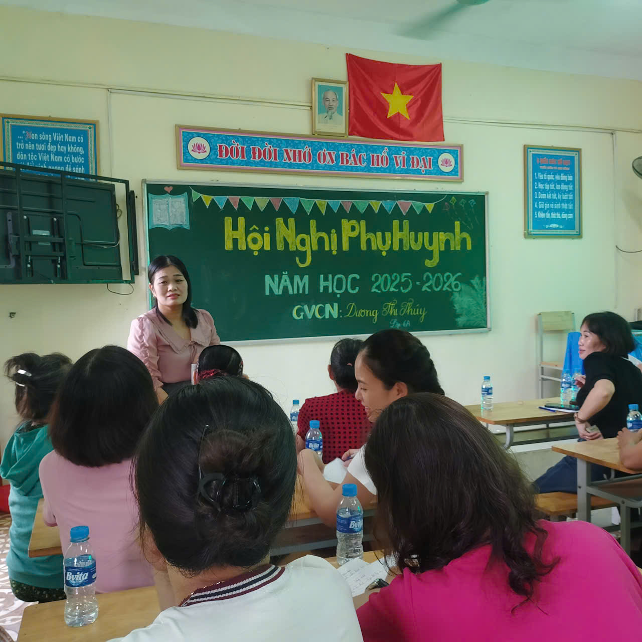 CUỘC HỌP PHỤ HUYNH ĐẦU NĂM 2025 2026 LỚP 6A